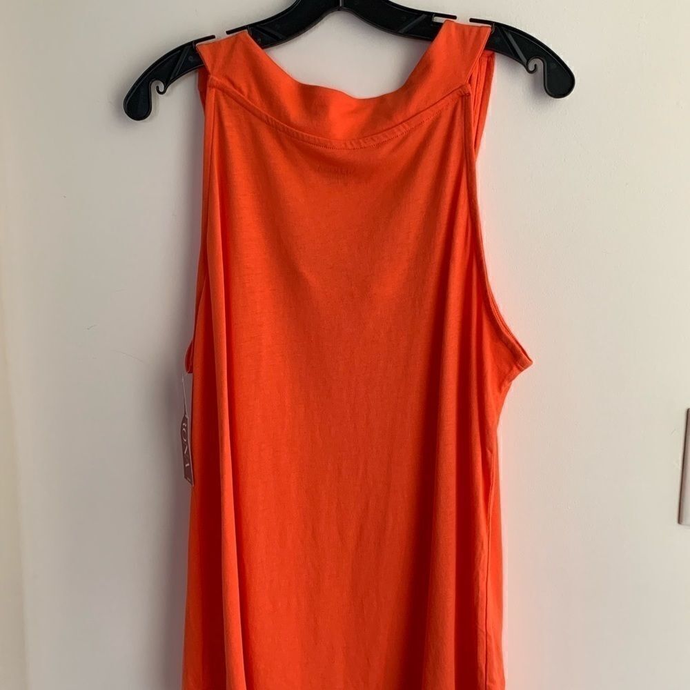 TANK top - Picture 2 of 10